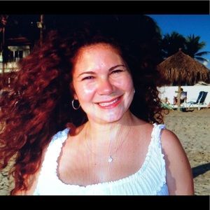 Meet your Posher, Gaby